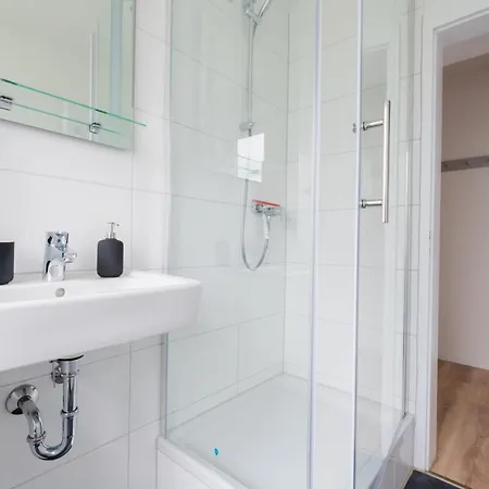 Cruwzo I Ruettenscheid- Gruen & Zentral *