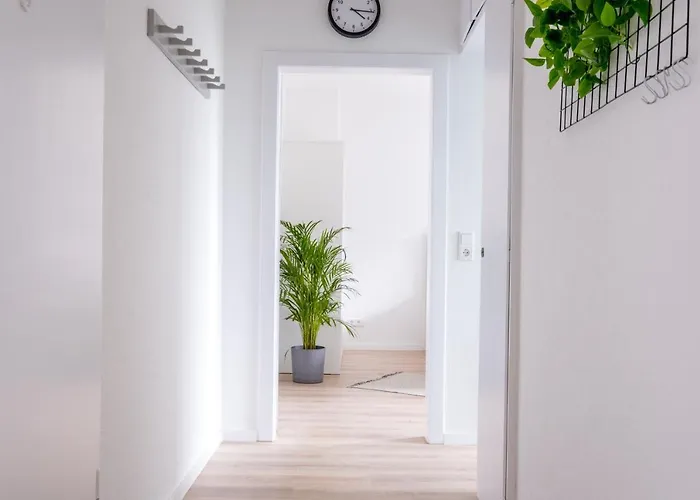 Cruwzo I Ruettenscheid- Gruen & Zentral *